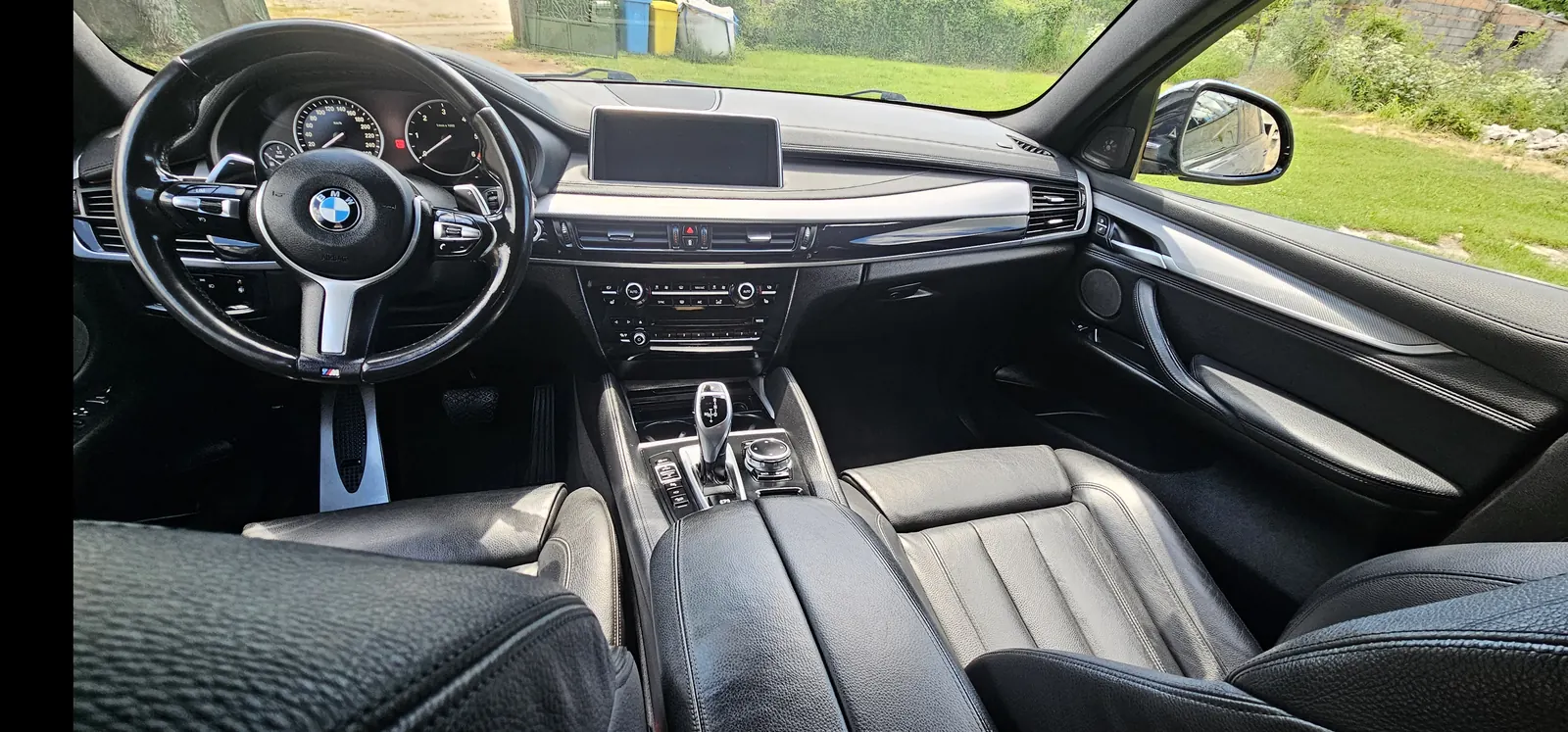BMW X6 nakon detailinga - pogled 3